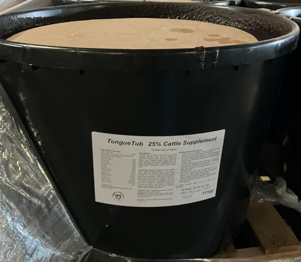 TongueTub™ 25% Poured Cattle Supplement Tub